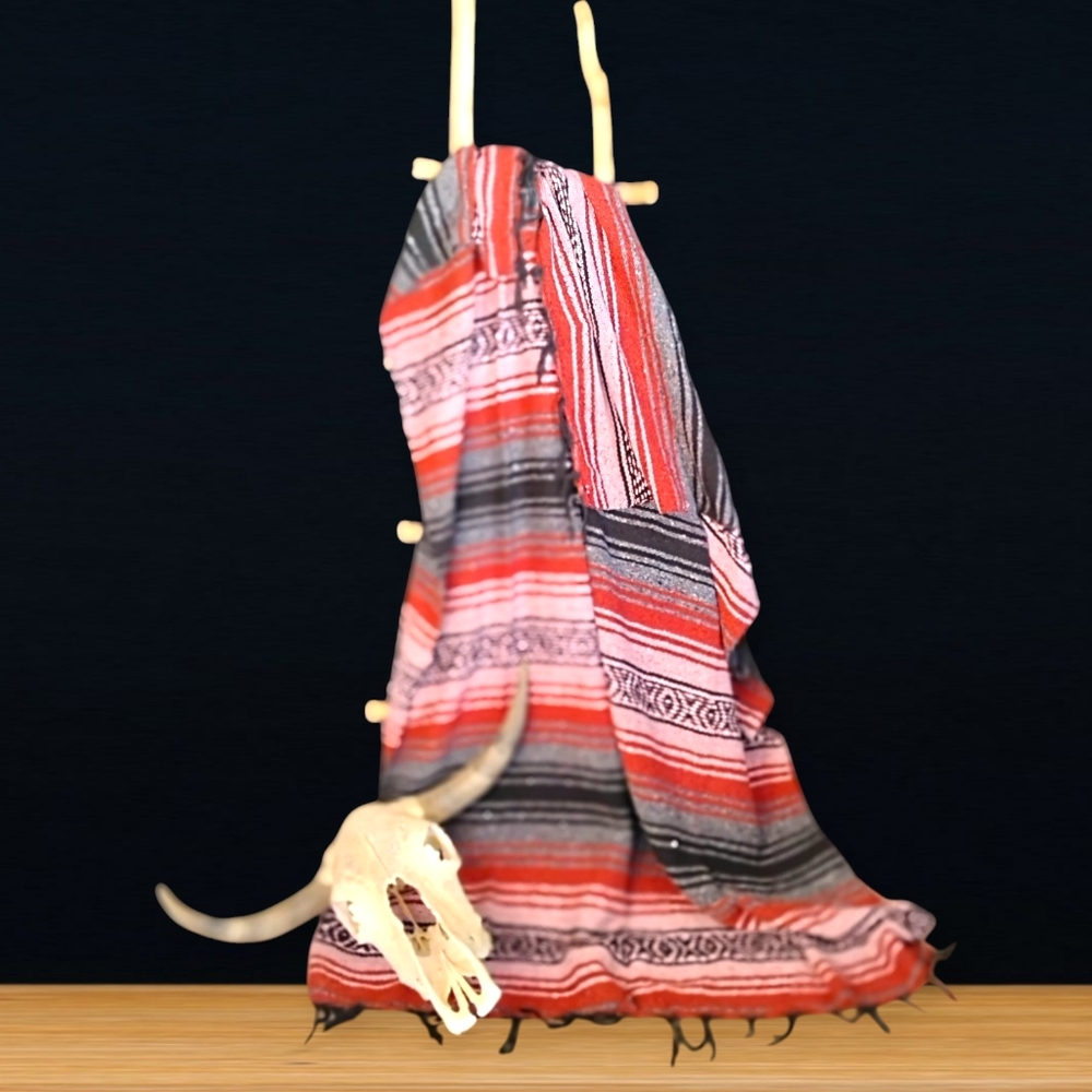 FRANKS Multicolored Red Pink Gre and Black Classic Fringed Mexican Falsa Blanket